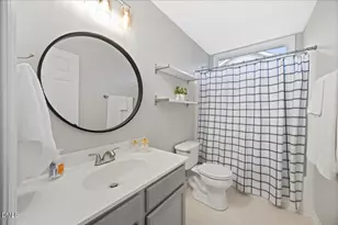 8924 Erinsbrook Dr, Raleigh, NC 27617 - Photo 31