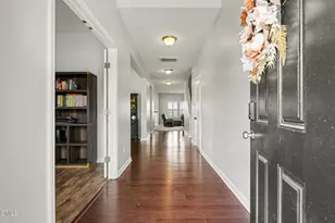 1000 Harvest Point Dr, Fuquay Varina, NC 27526 - Photo 5