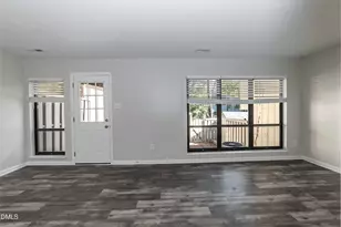 709 E E Millbrook Rd, Raleigh, NC 27609 - Photo 15