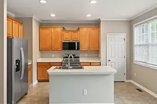 7209 Doverton Ct, Raleigh, NC 27615 - Photo 7