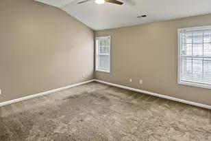 7209 Doverton Ct, Raleigh, NC 27615 - Photo 23