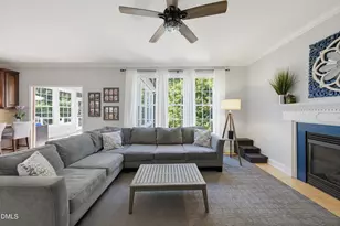 10217 River Bank Dr, Raleigh, NC 27614 - Photo 27