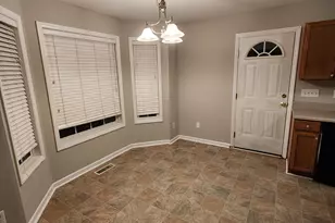 134 W Oak Ave, Wake Forest, NC 27587 - Photo 5