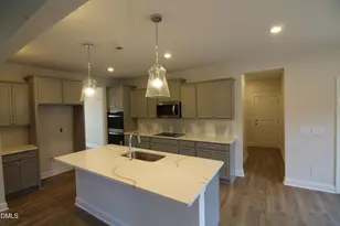 189 Margot Manor Dr, Benson, NC 27504 - Photo 5