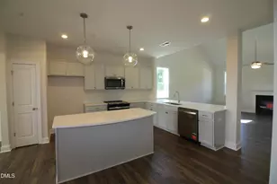 175 Margot Manor Dr, Benson, NC 27504 - Photo 7