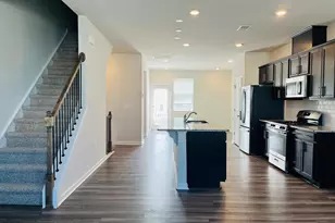 2723 Chert Ln, Raleigh, NC 27610 - Photo 15