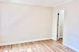 1221 Westview Ln, Raleigh, NC 27605 - Photo 11