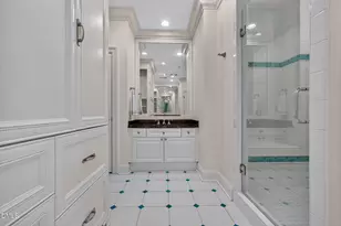 2801 Glenwood Gardens Ln, Raleigh, NC 27608 - Photo 43
