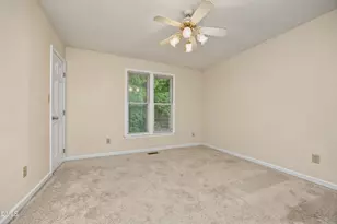 148 Greenmont Ln, Cary, NC 27511 - Photo 23