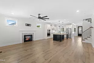 105 Hampshire Ct, Four Oaks, NC 27524 - Photo 19