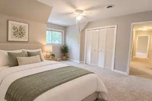 708 Dawnwood Ct, Raleigh, NC 27609 - Photo 37