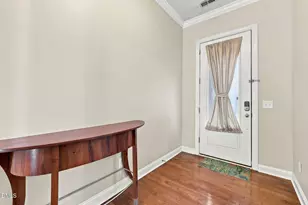 2104 Bluff Oak Dr, Cary, NC 27519 - Photo 9