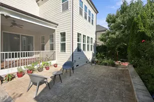 2104 Bluff Oak Dr, Cary, NC 27519 - Photo 35