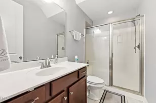 2104 Bluff Oak Dr, Cary, NC 27519 - Photo 7