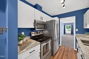 3904 Summerwood Ct, Raleigh, NC 27613 - Photo 17