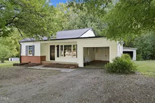 132 N Randolph St, Liberty, NC 27298 - Photo 19