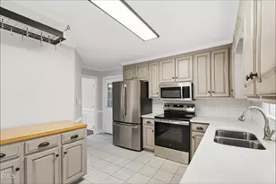 1808 Thorpshire Dr, Raleigh, NC 27615 - Photo 7