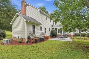 704 Bowden Rd, Chapel Hill, NC 27516 - Photo 89