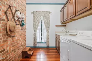 704 Bowden Rd, Chapel Hill, NC 27516 - Photo 47