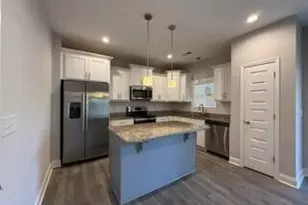 59 Greenview St, Clayton, NC 27520 - Photo 5