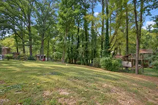 304 Northclift Dr, Raleigh, NC 27609 - Photo 25