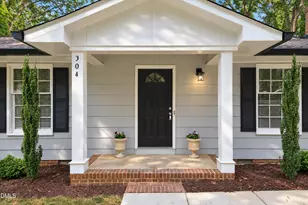 304 Northclift Dr, Raleigh, NC 27609 - Photo 3