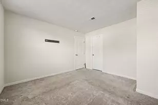 1008 Bridgewater Dr, Durham, NC 27704 - Photo 19