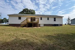 2615 Baileys Xrds Rd, Benson, NC 27504 - Photo 5