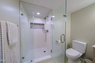 2140 N Lakeshore Dr, Chapel Hill, NC 27514 - Photo 61