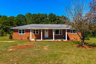 858 Maysville School Rd, Mount Olive, NC 28365 - Photo 37