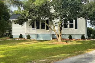 434 S Raleigh St, Angier, NC 27501 - Photo 1
