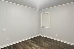 228 Crozier St, Henderson, NC 27536 - Photo 21