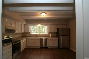 7821 Haymarket Ln, Raleigh, NC 27615 - Photo 9