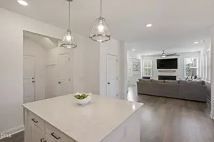 806 Thomas Falls Ct, Fuquay Varina, NC 27526 - Photo 23