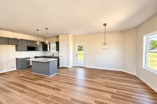 105 Dees Mdw Ln, Fremont, NC 27830 - Photo 5
