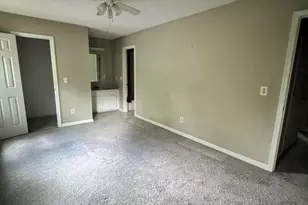 6900 Saxby Ct, Raleigh, NC 27613 - Photo 7