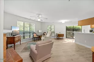 112 New Kent Pl, Cary, NC 27511 - Photo 3