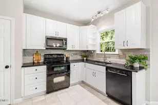5516 Bridford Pl, Raleigh, NC 27613 - Photo 13