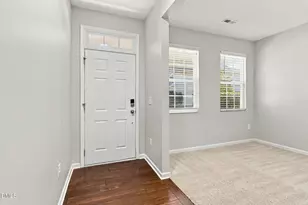 122 Tweedbank Ct, Fuquay Varina, NC 27526 - Photo 5