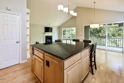 313 Glen Echo N Lane, Cary, NC 27518 - Photo 7