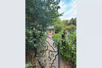 108 Jones Street, Chapel Hill, NC 27514 - Photo 1