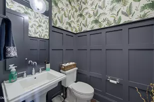 3105 OLDE BANASTER ST, Apex, NC 27523 - Photo 9