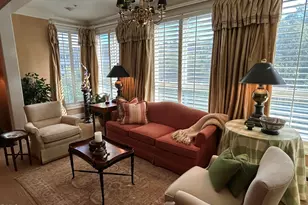 2801 Glenwood Gardens Ln, Raleigh, NC 27608 - Photo 3