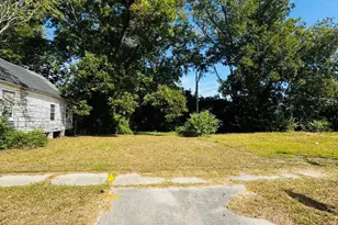 316 E Bright St, Kinston, NC 28501 - Photo 1