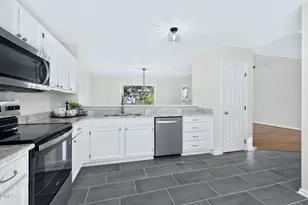 112 Snow Camp Dr, Cary, NC 27519 - Photo 21