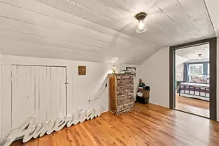 107 N Elm St, Louisburg, NC 27549 - Photo 41