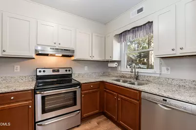 110 Cimmaron Court, Cary, NC 27511 - Photo 19