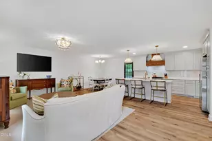 5905 Tafton Ct, Raleigh, NC 27609 - Photo 7