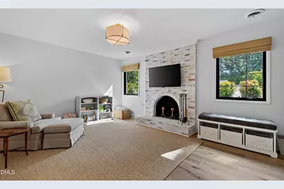 5905 Tafton Court, Raleigh, NC 27609 - Photo 33