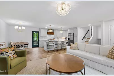 5905 Tafton Court, Raleigh, NC 27609 - Photo 11